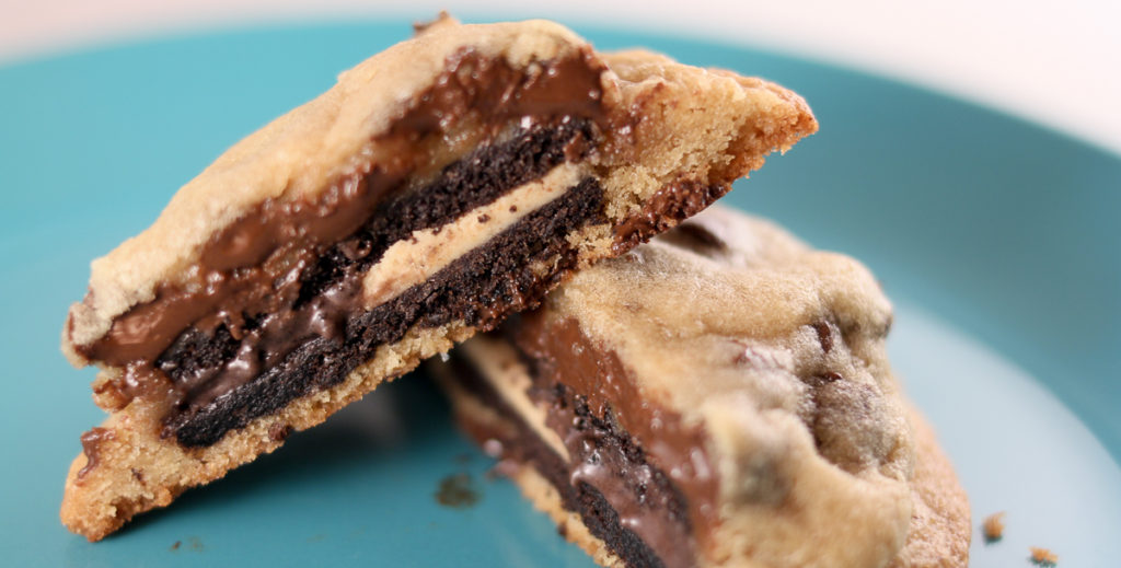 Oreo Stuffed Chocolate Chip Cookie