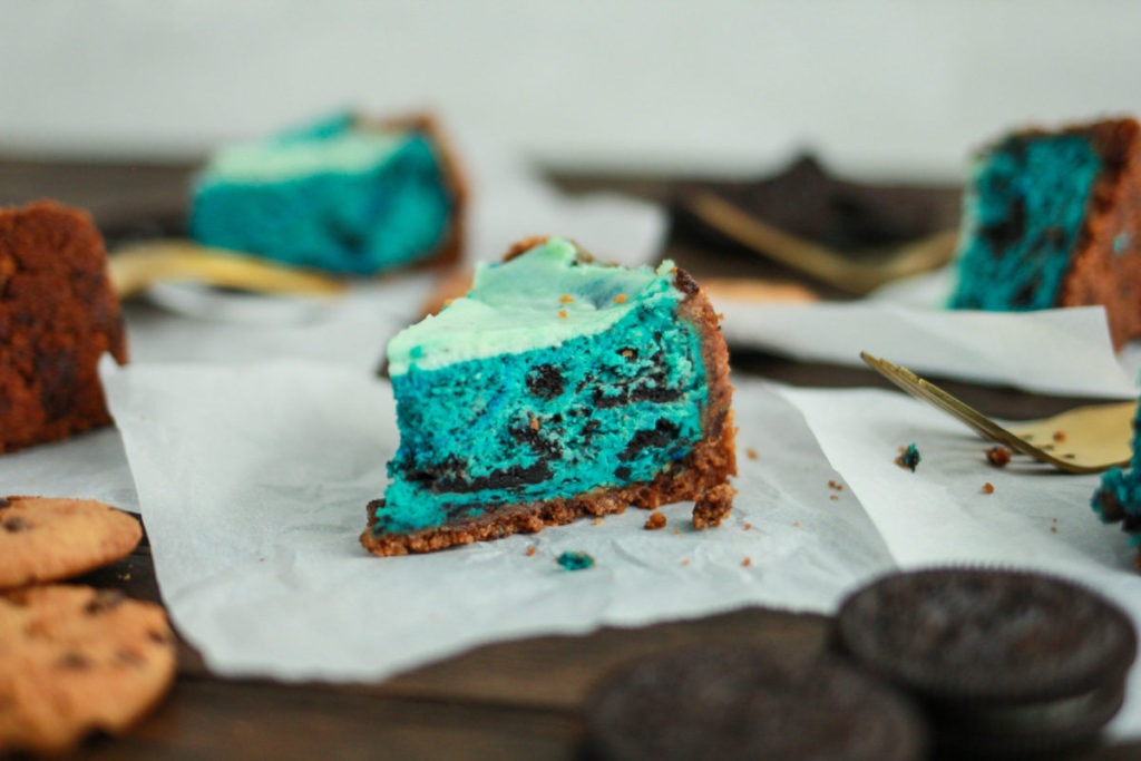 Cookie Monster Cheesecake