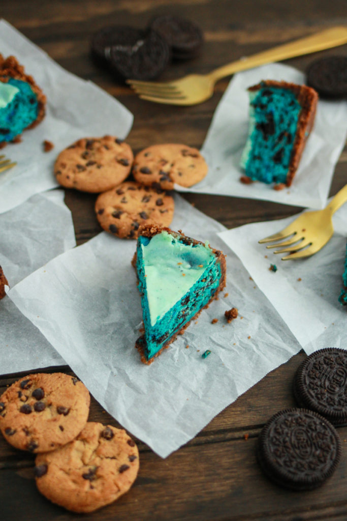 Cookie Monster Cheesecake