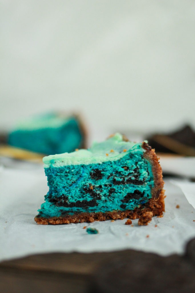 Cookie Monster Cheesecake