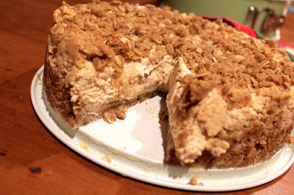 Apple Crisp Cheesecake