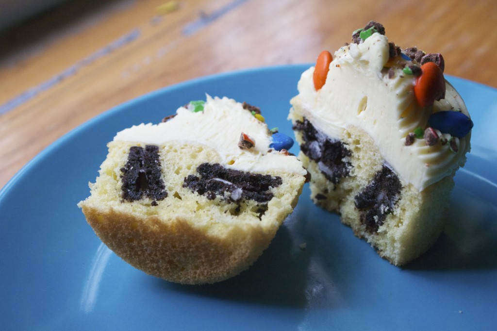 Cookie Monster Cupcakes