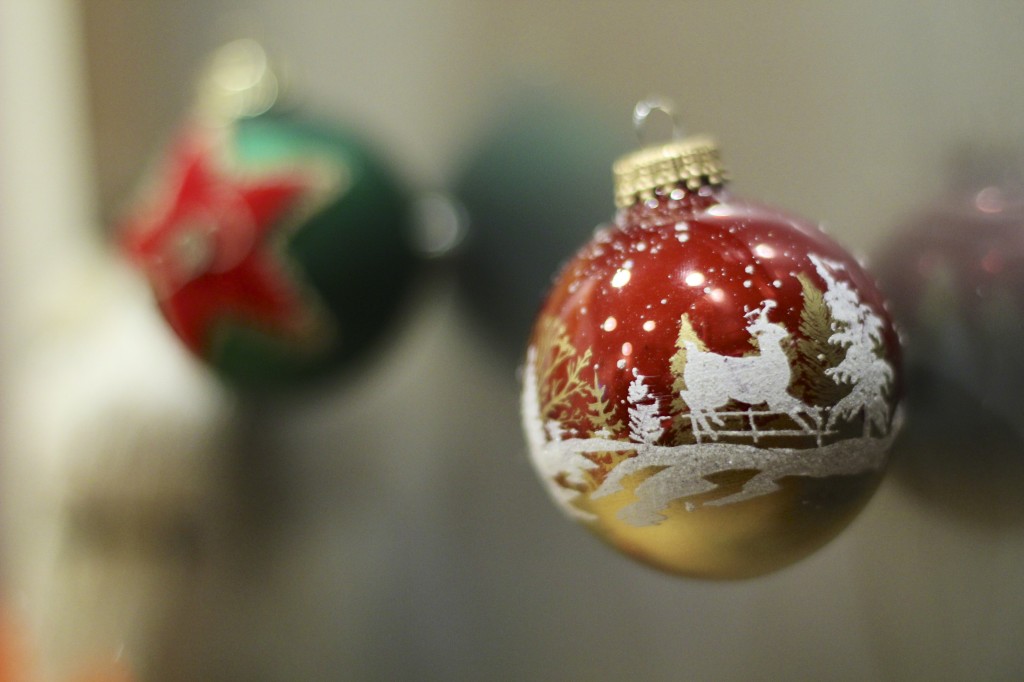 DIY Magnet Ornaments