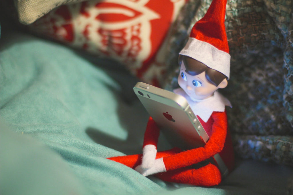 Elf on the Shelf iPhone