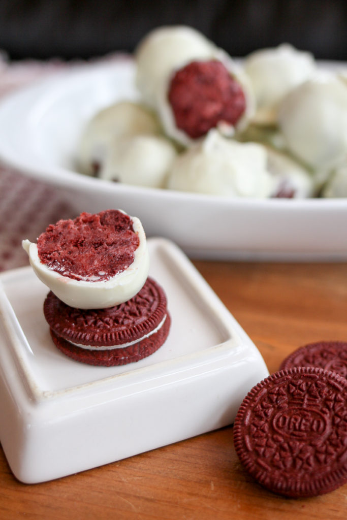 Red Velvet Oreo Truffles