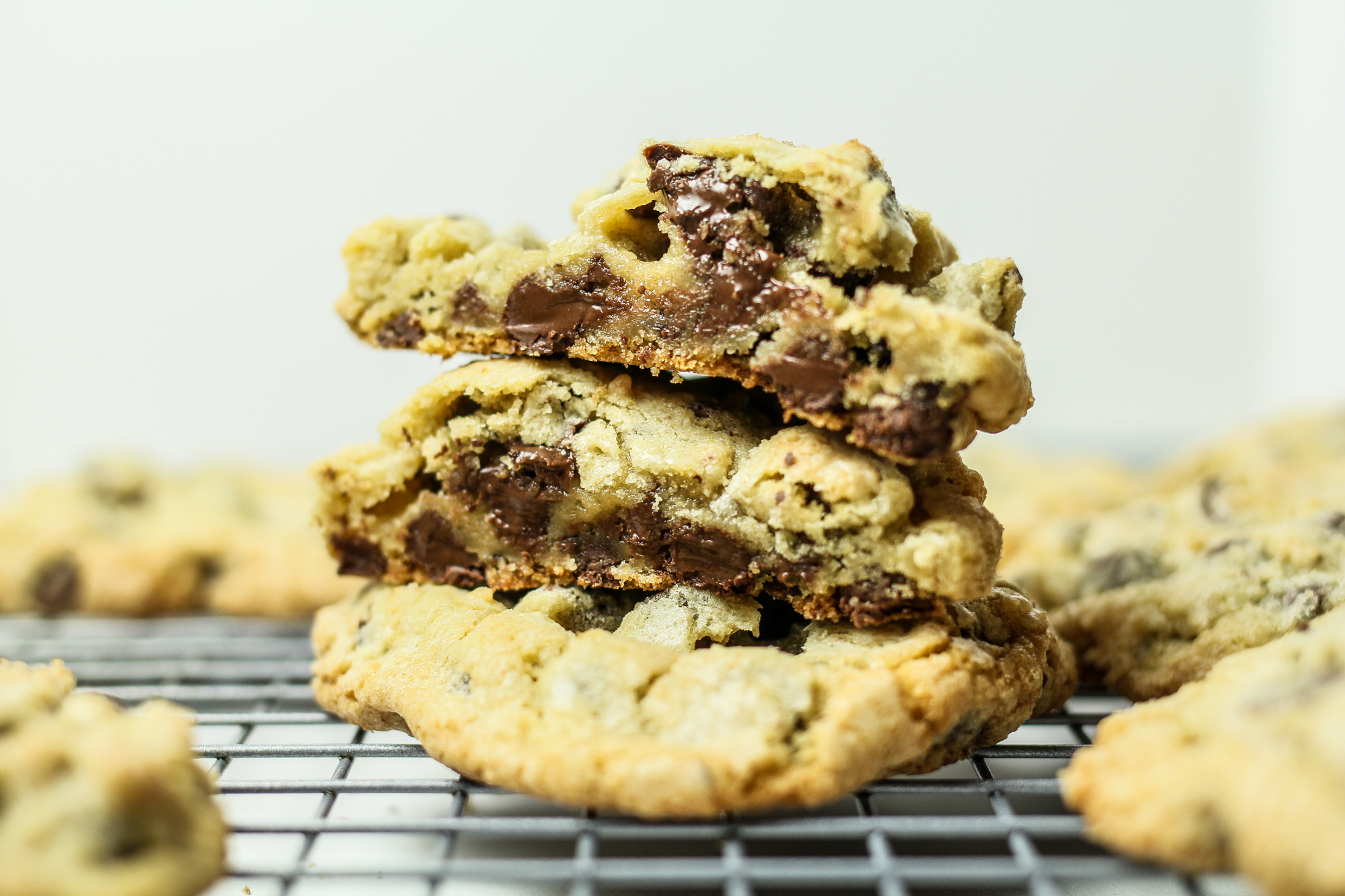 Mrs. Fields Knockoff Chocolate Chip Cookies