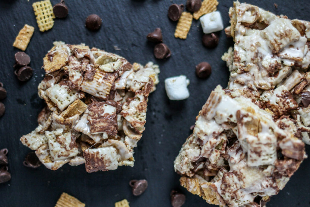 LiliesandLoafers - S'mores Camp Fire Treats