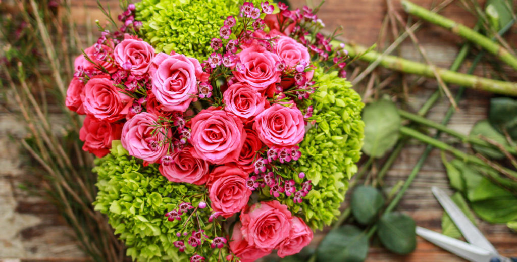 flower arrangement galentine's day