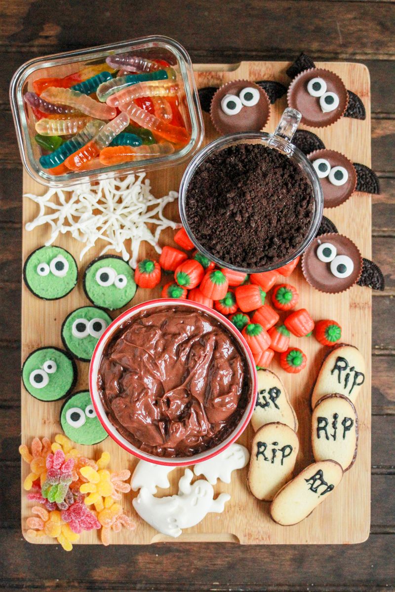 Halloween Dirt Cups