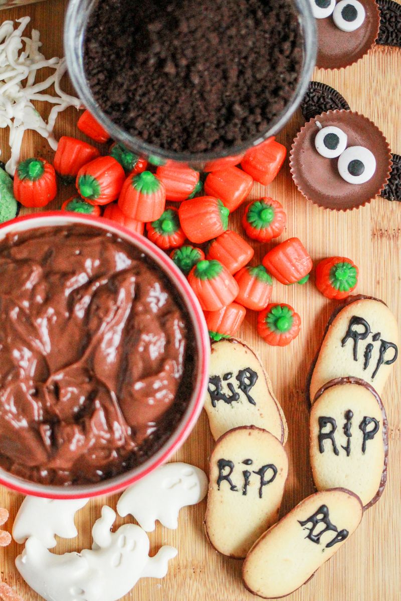 Halloween Dirt Cups