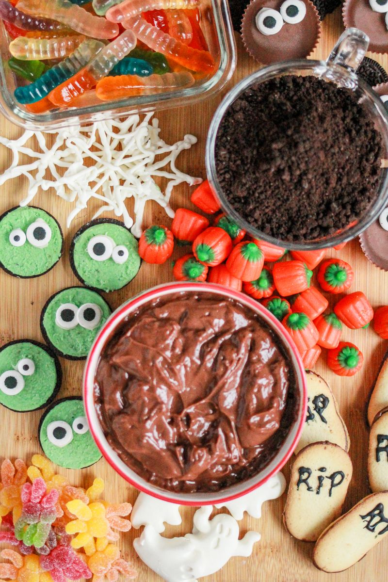 Halloween Dirt Cups