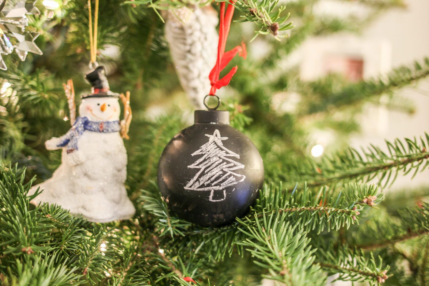 DIY Chalkboard Ornament