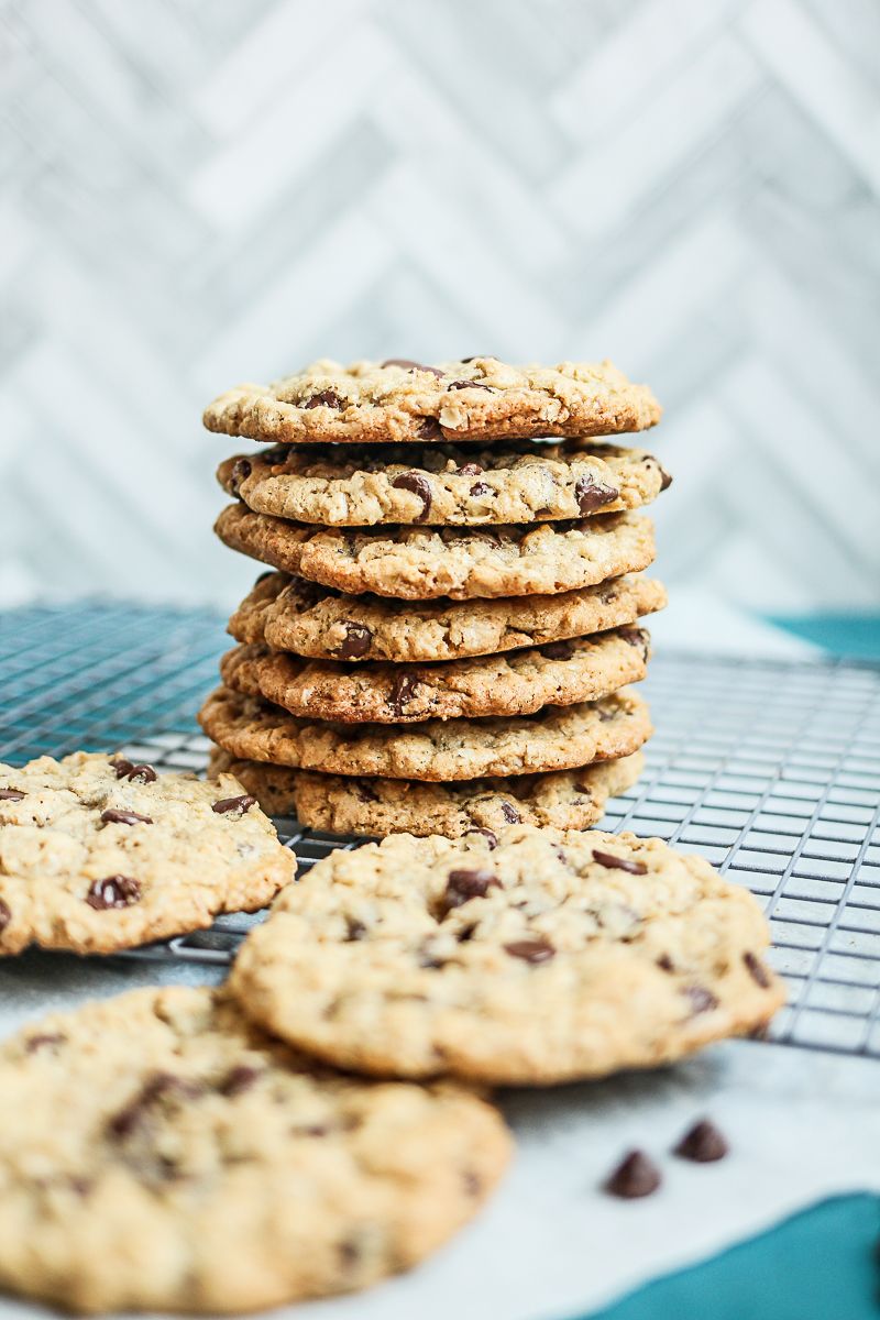 Oatmeal Chocolate Chip Cookies