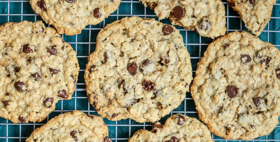 Oatmeal Chocolate Chip Cookies