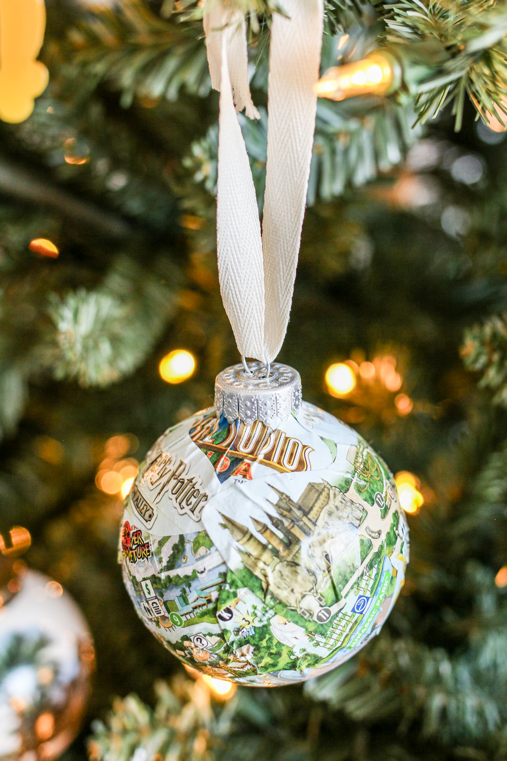 Map Christmas Ornaments: Universal Orlando