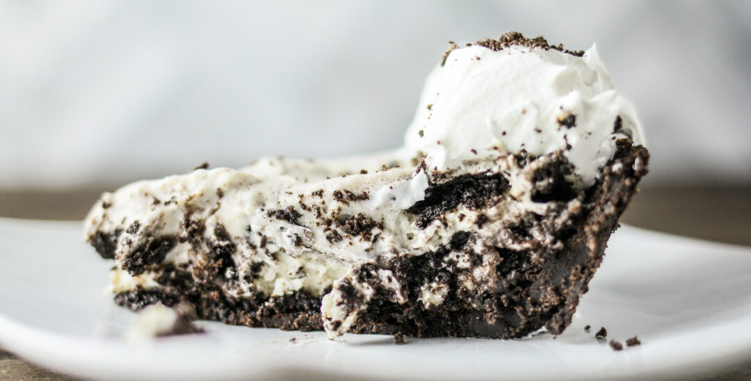 No Bake Oreo Cream Pie