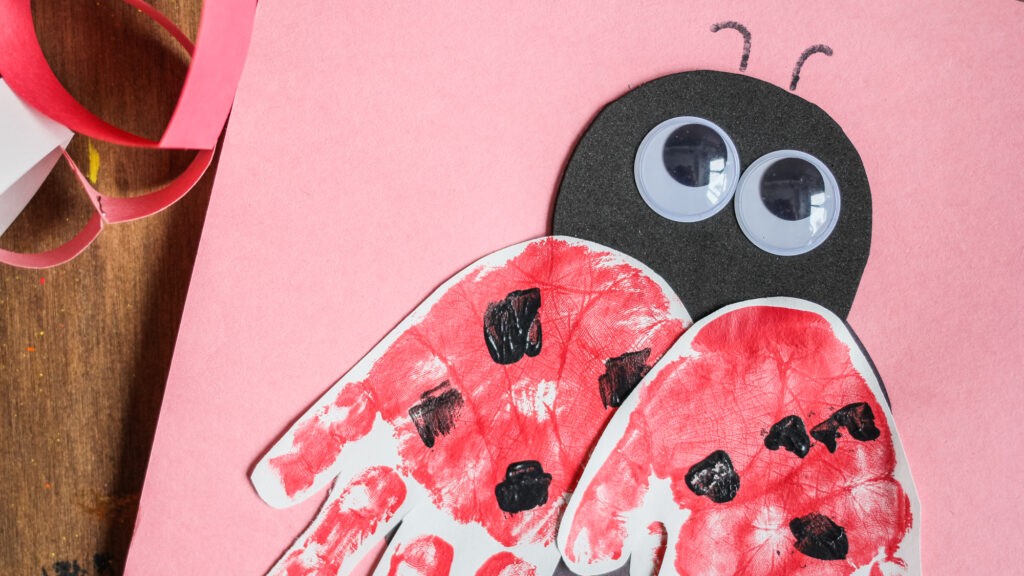 DIY Love Bug Valentine Cards