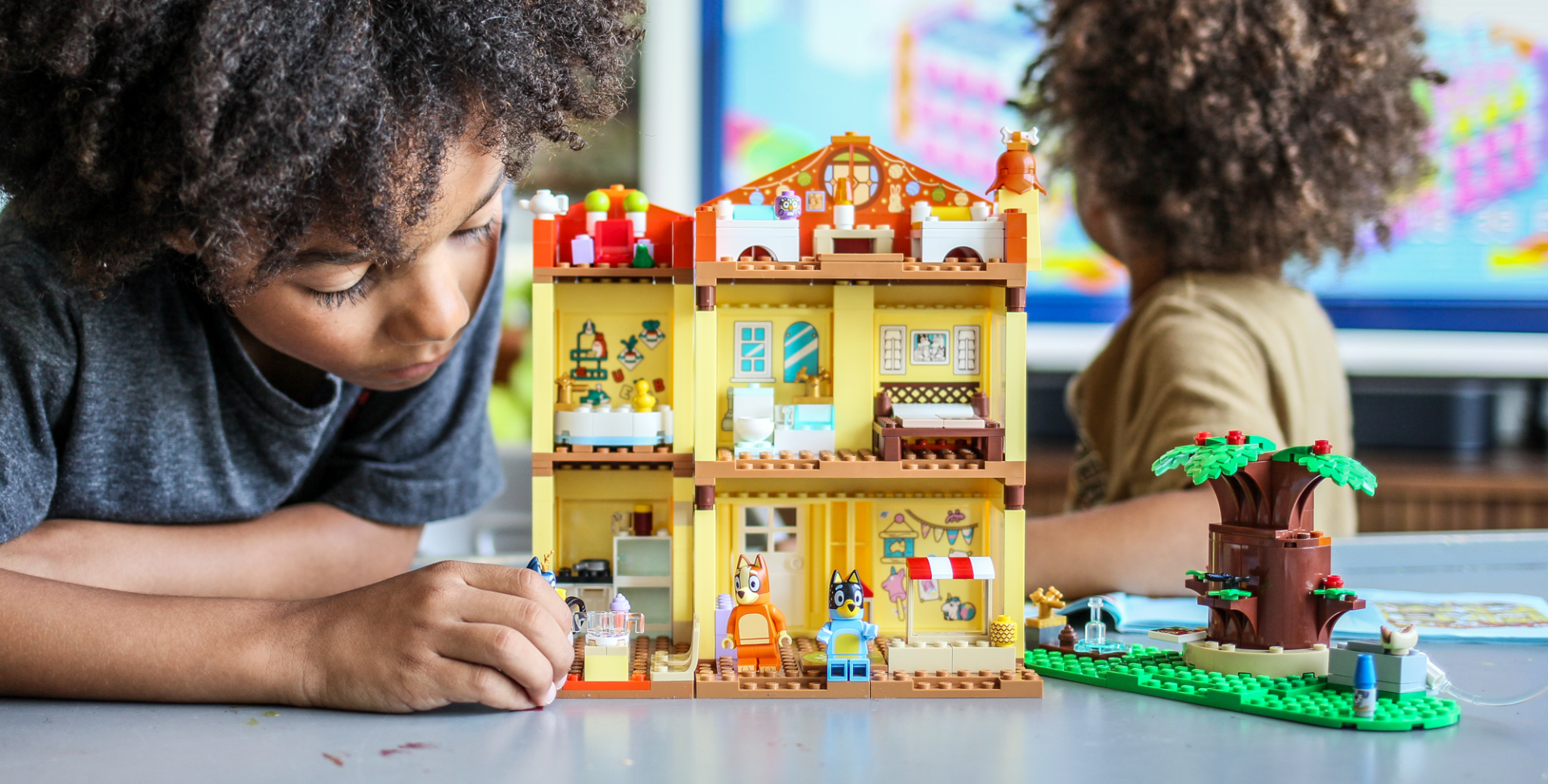 LEGO 11203 Bluey Family House
